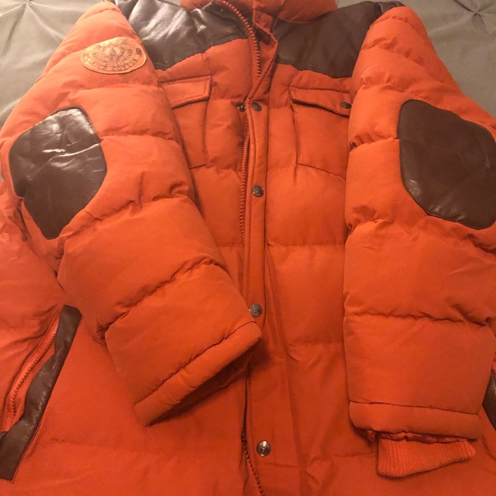 Coat - Picture 2 of 4